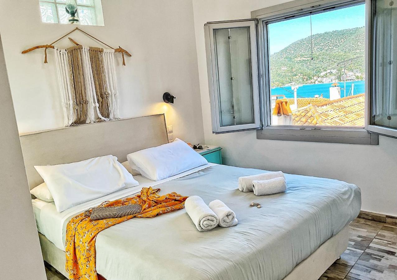 Gigi Rooms Poros Town Exteriér fotografie