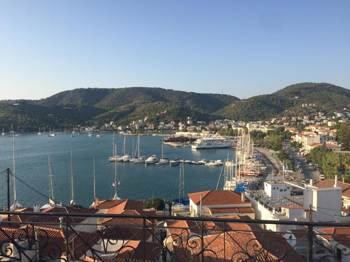Gigi Rooms Poros Town Exteriér fotografie